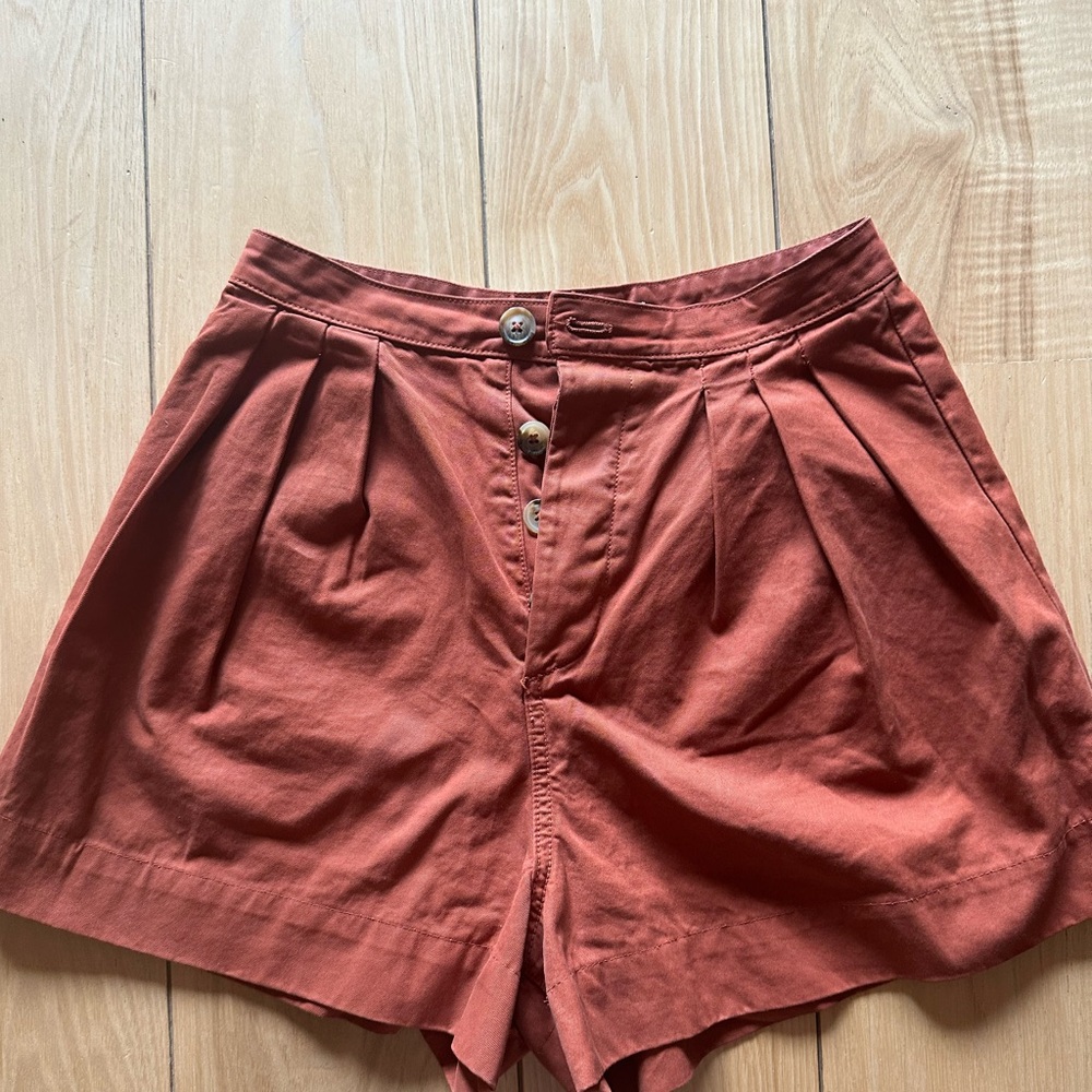 Doen Rust High Waist Pleated Shorts NWOT
